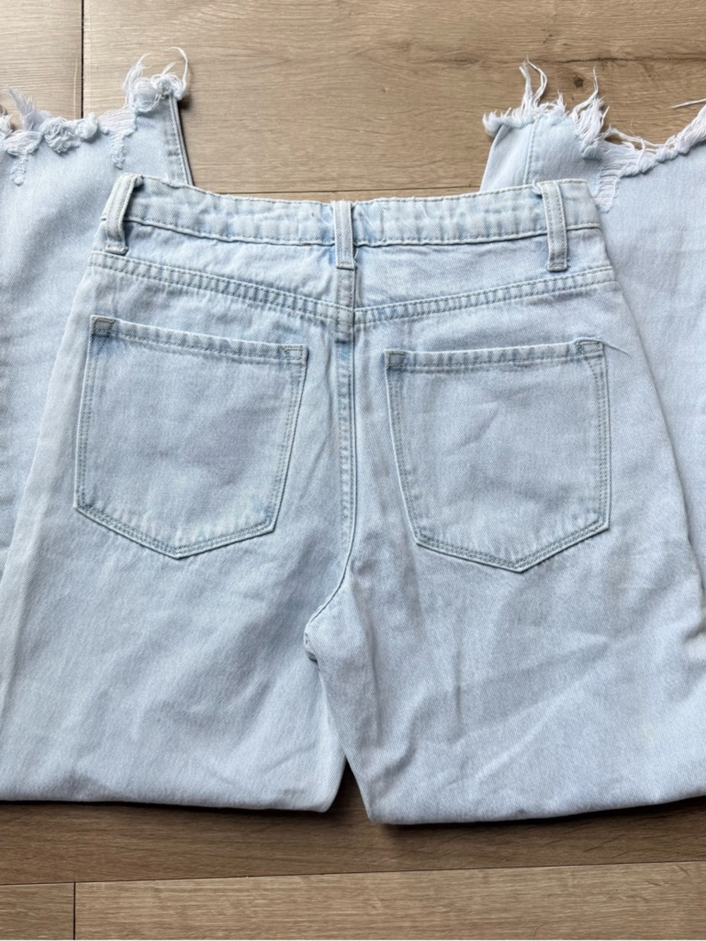 Vervet Light Wash Raw Hem 100% Cotton Denim Jeans V2329 Ankle Straight 24 - Picture 5 of 9